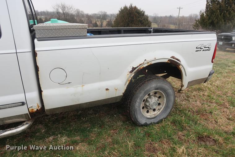 image for item EP9291 2000 Ford F250 SuperCab pickup truck