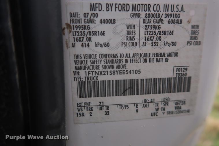 image for item EP9291 2000 Ford F250 SuperCab pickup truck