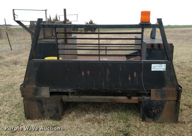image for item L3369 Welding flatbed