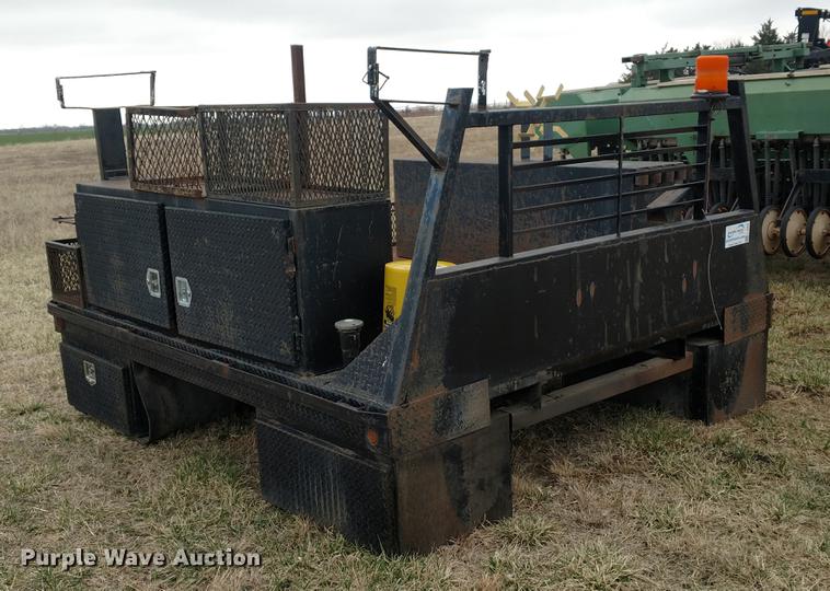 image for item L3369 Welding flatbed