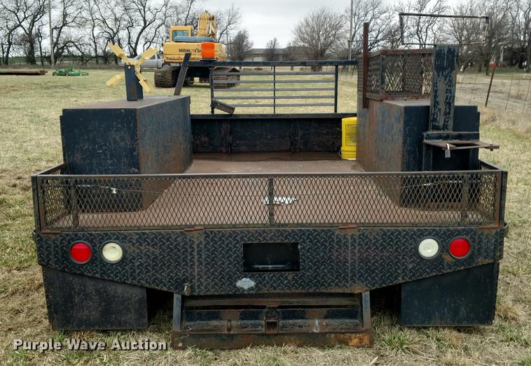 image for item L3369 Welding flatbed