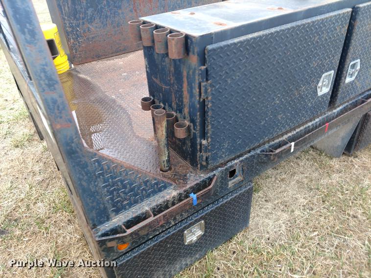 image for item L3369 Welding flatbed