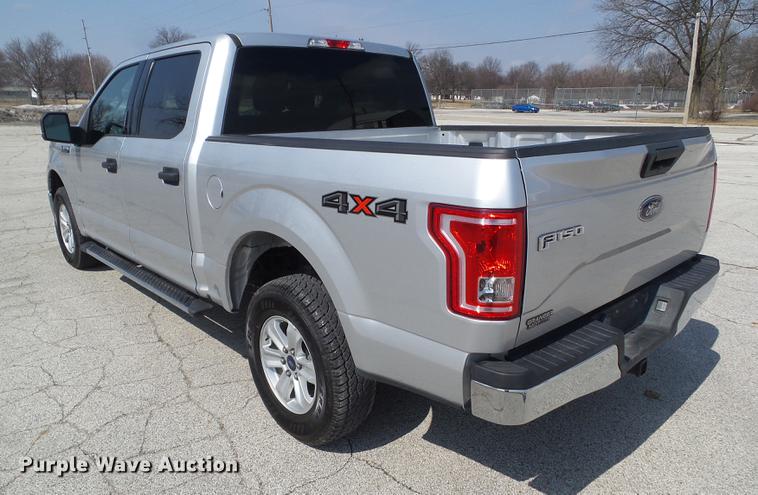 image for item L5670 2015 Ford F150 SuperCrew pickup truck