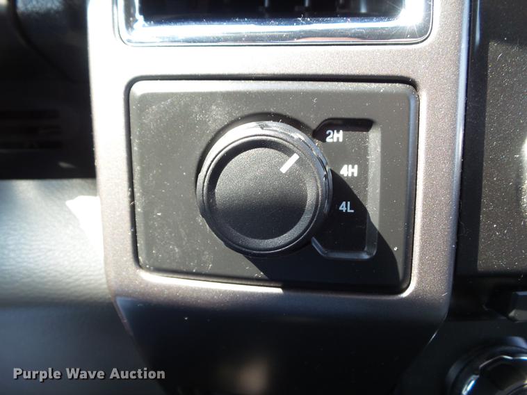 image for item L5670 2015 Ford F150 SuperCrew pickup truck