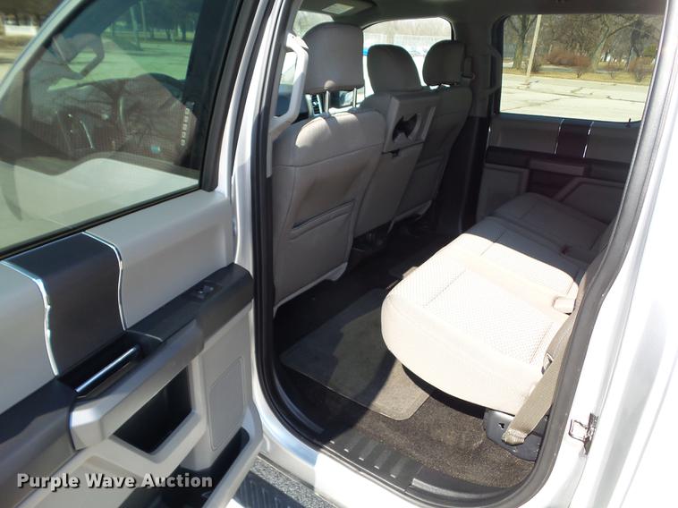 image for item L5670 2015 Ford F150 SuperCrew pickup truck