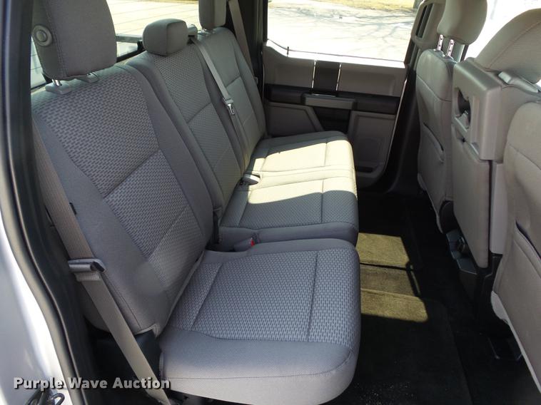 image for item L5670 2015 Ford F150 SuperCrew pickup truck