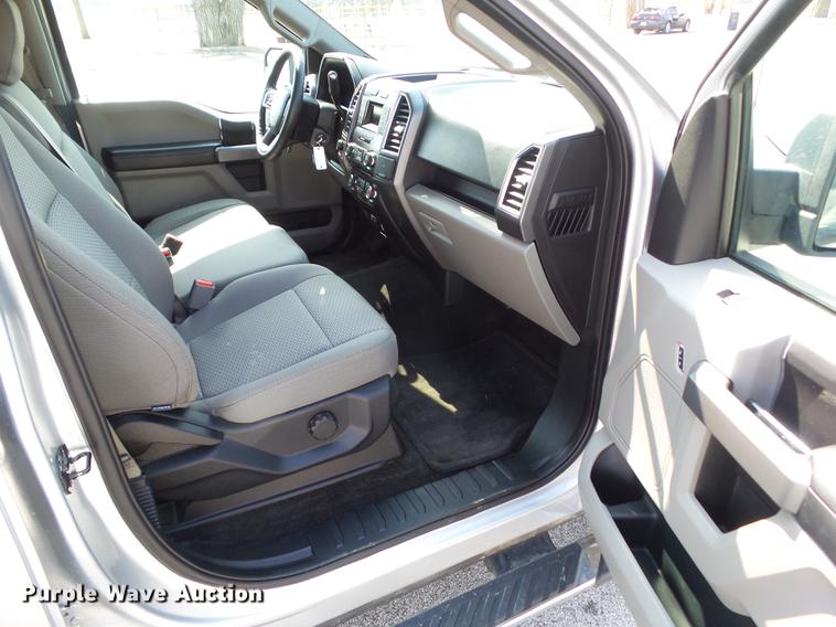 image for item L5670 2015 Ford F150 SuperCrew pickup truck