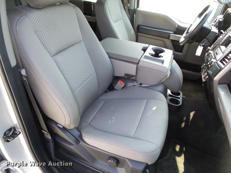 image for item L5670 2015 Ford F150 SuperCrew pickup truck