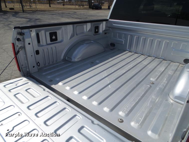 image for item L5670 2015 Ford F150 SuperCrew pickup truck