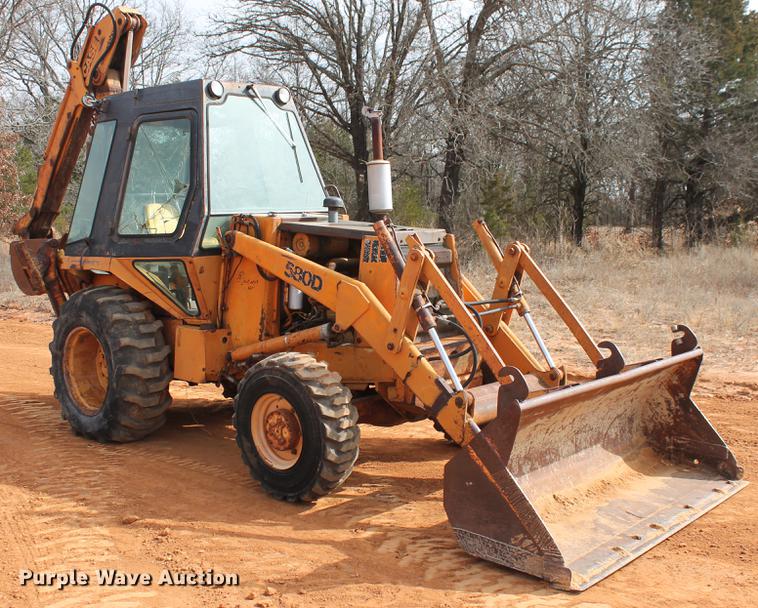 image for item DB5119 1982 Case 580D backhoe