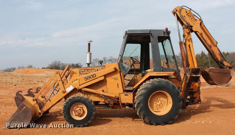 image for item DB5119 1982 Case 580D backhoe