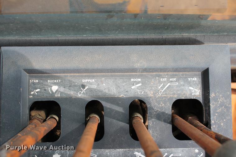 image for item DB5119 1982 Case 580D backhoe