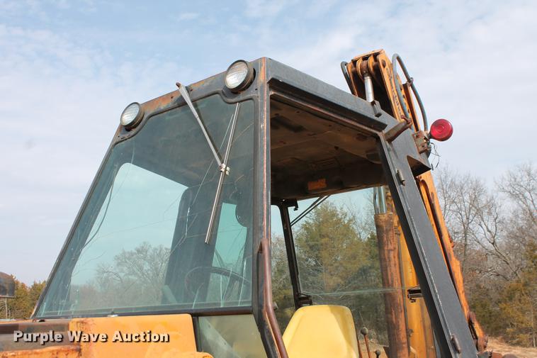image for item DB5119 1982 Case 580D backhoe