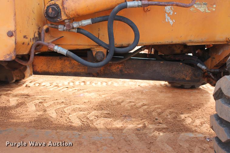image for item DB5119 1982 Case 580D backhoe