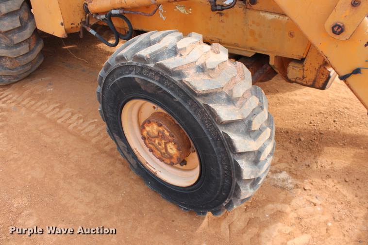 image for item DB5119 1982 Case 580D backhoe