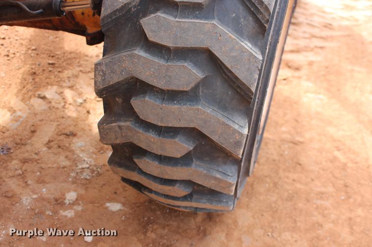 image for item DB5119 1982 Case 580D backhoe