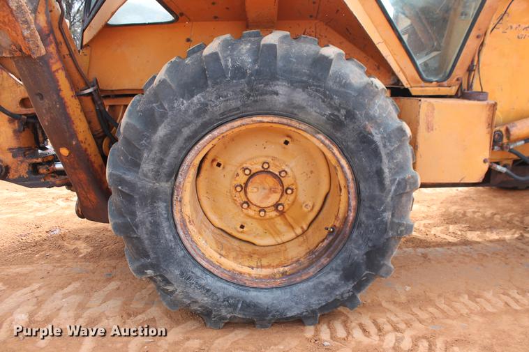 image for item DB5119 1982 Case 580D backhoe