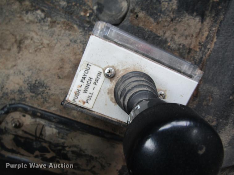 image for item DB5956 2009 International 7500 digger derrick truck