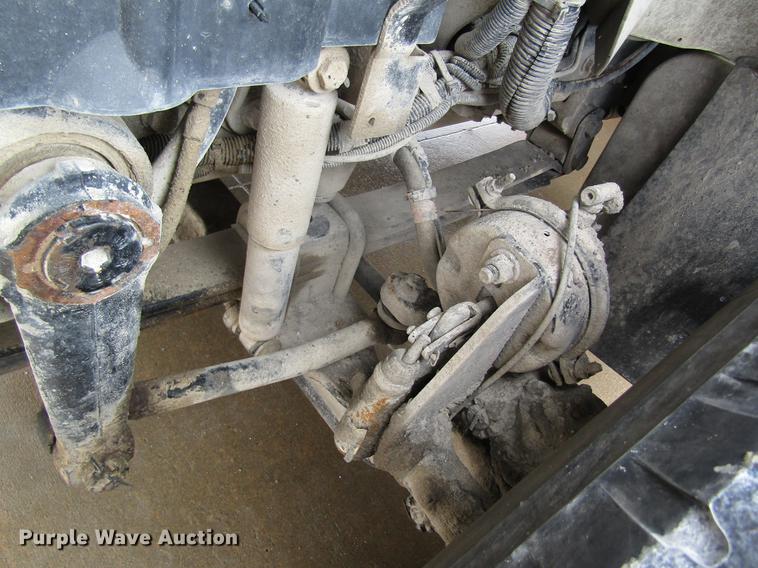 image for item DB5956 2009 International 7500 digger derrick truck