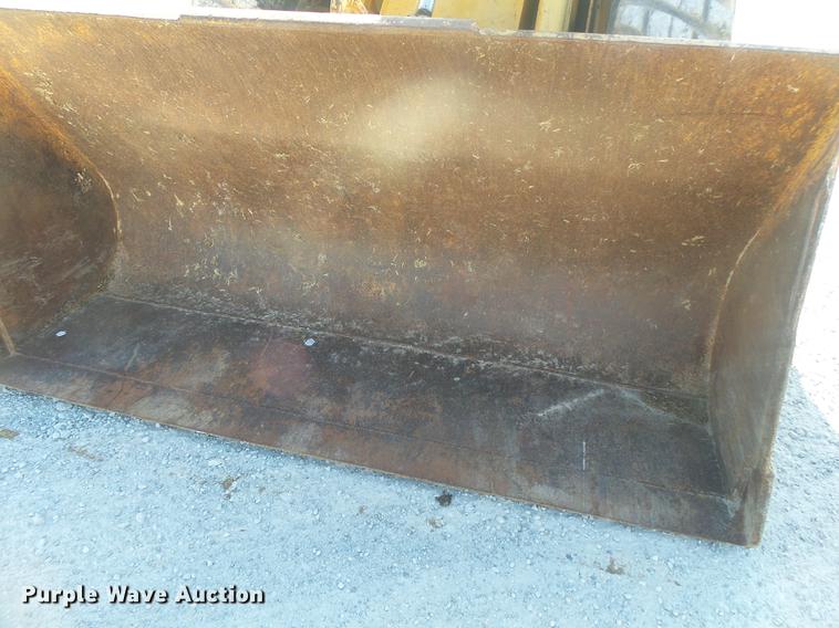 image for item DB7251 1974 John Deere 544B wheel loader