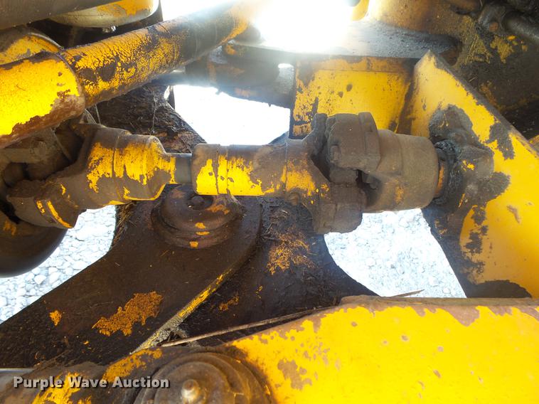 image for item DB7251 1974 John Deere 544B wheel loader