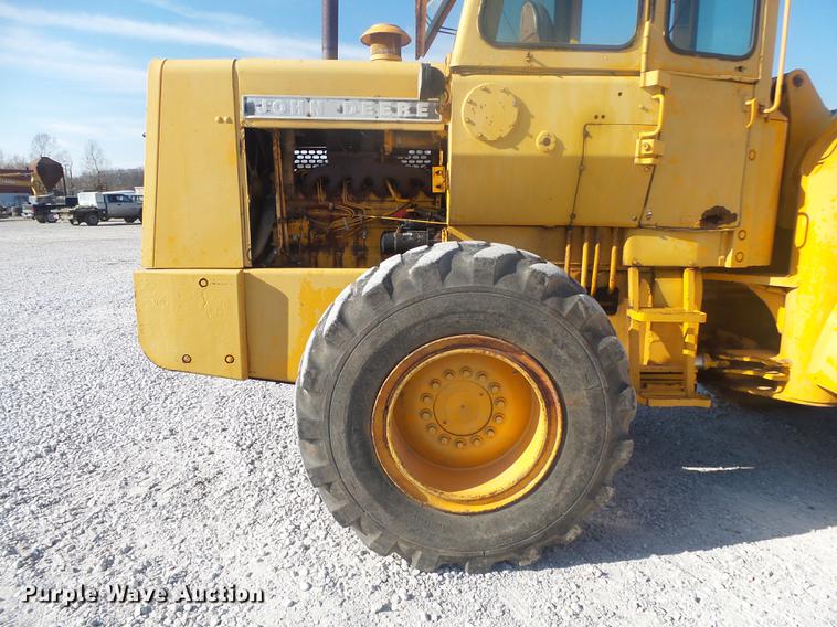 image for item DB7251 1974 John Deere 544B wheel loader