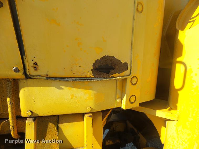 image for item DB7251 1974 John Deere 544B wheel loader