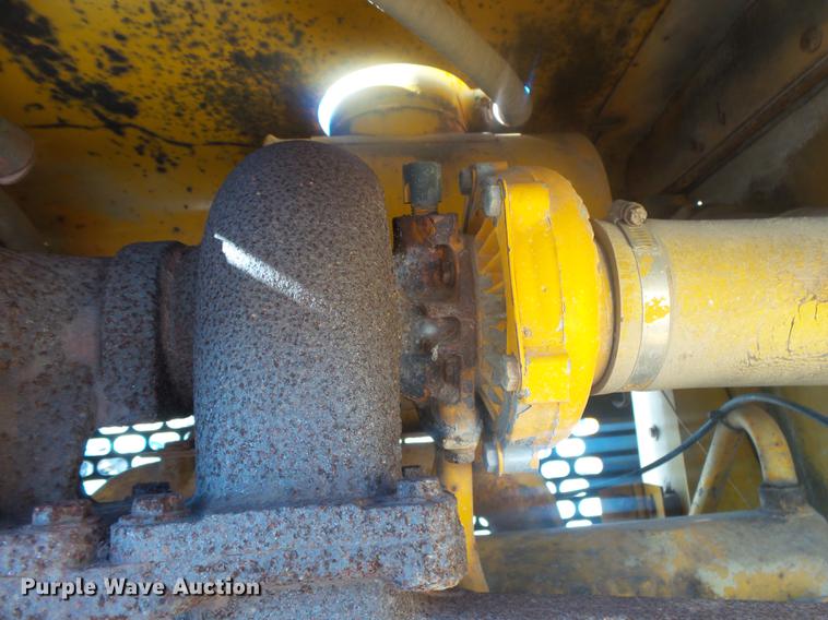 image for item DB7251 1974 John Deere 544B wheel loader