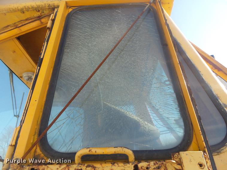 image for item DB7251 1974 John Deere 544B wheel loader