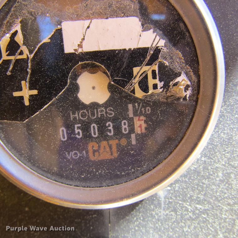 image for item DC0025 1984 Caterpillar D6D dozer