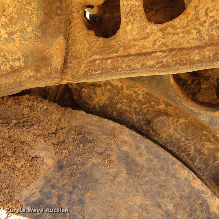 image for item DC0025 1984 Caterpillar D6D dozer