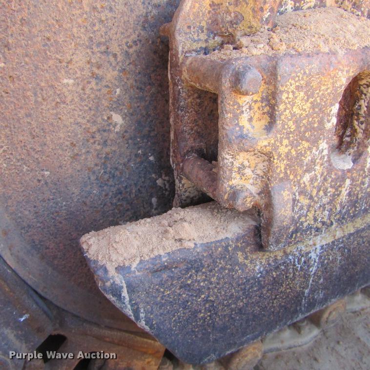 image for item DC0025 1984 Caterpillar D6D dozer