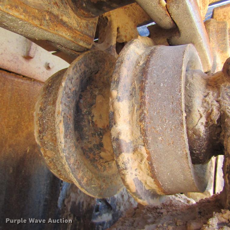 image for item DC0025 1984 Caterpillar D6D dozer