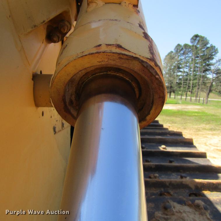 image for item DC0025 1984 Caterpillar D6D dozer