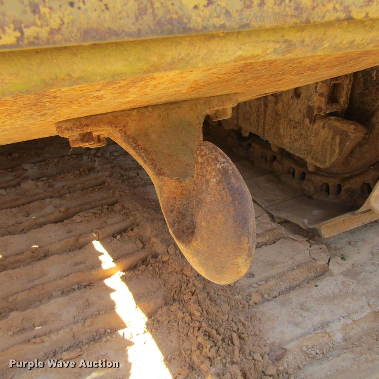 image for item DC0025 1984 Caterpillar D6D dozer