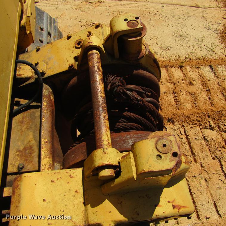 image for item DC0025 1984 Caterpillar D6D dozer