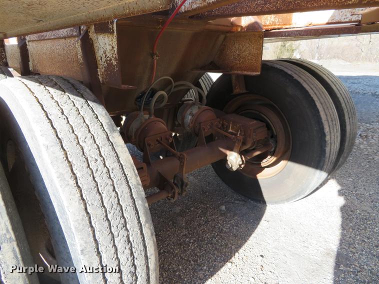 image for item DC0814 1994 Ranch bottom dump trailer