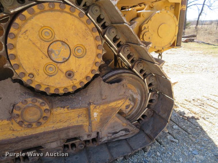 image for item DC0890 2004 Caterpillar D6N XL dozer