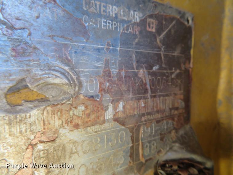 image for item DC0890 2004 Caterpillar D6N XL dozer