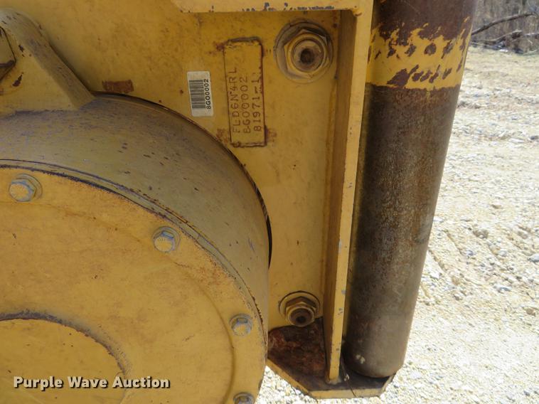 image for item DC0890 2004 Caterpillar D6N XL dozer