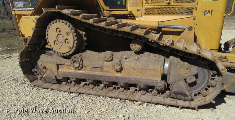 image for item DC0890 2004 Caterpillar D6N XL dozer