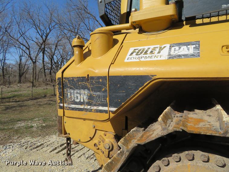 image for item DC0890 2004 Caterpillar D6N XL dozer