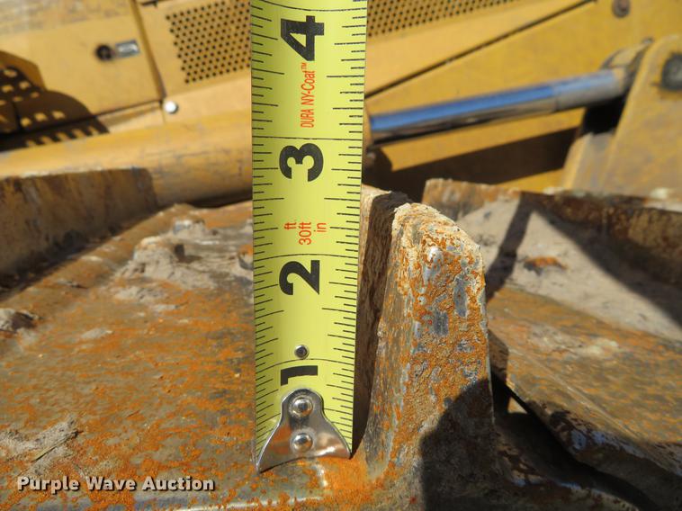 image for item DC0890 2004 Caterpillar D6N XL dozer