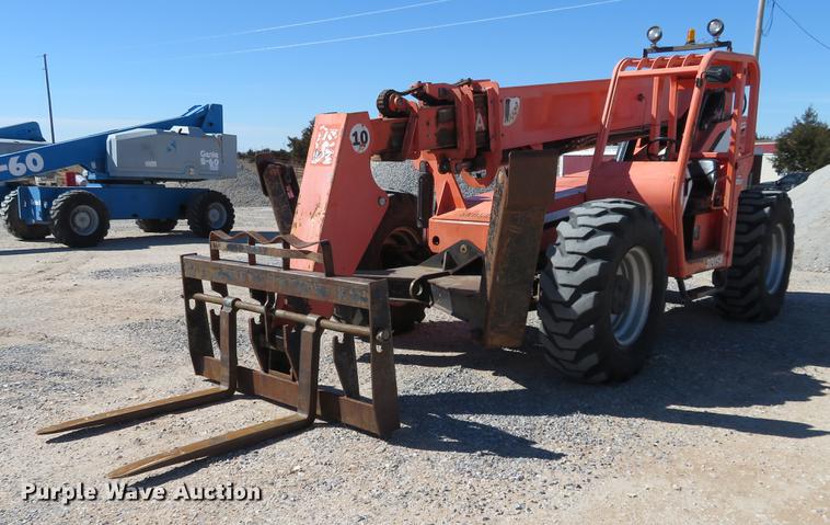 image for item DC0905 Sky Trak 10054 telehandler