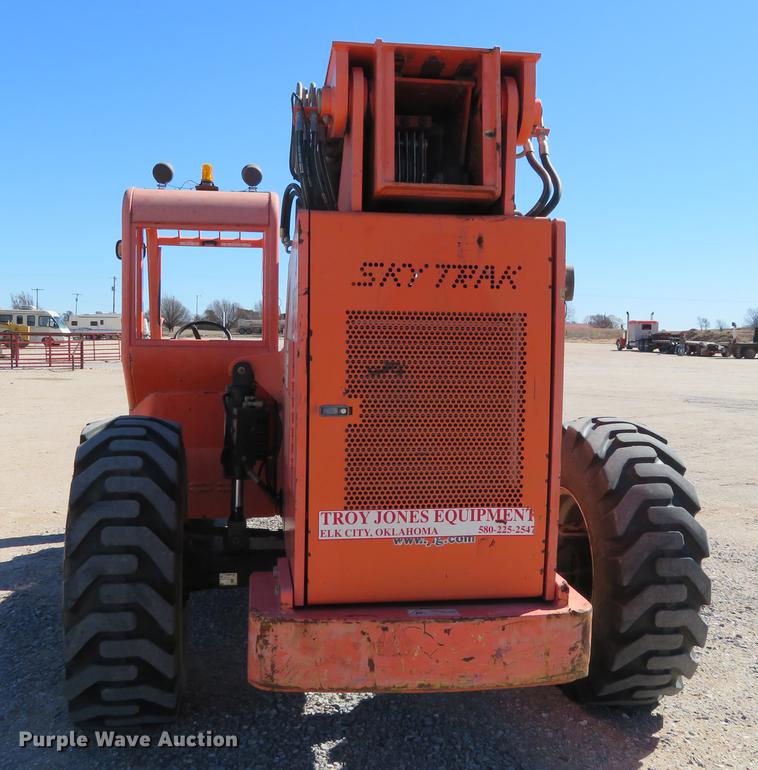 image for item DC0905 Sky Trak 10054 telehandler