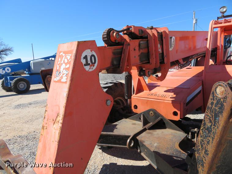 image for item DC0905 Sky Trak 10054 telehandler