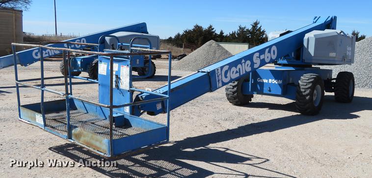 image for item DC0906 1996 Genie S60 boom lift