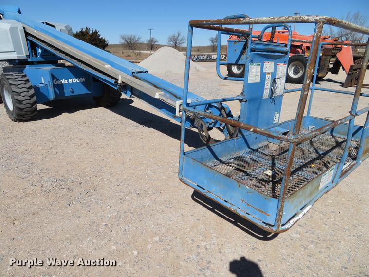 image for item DC0906 1996 Genie S60 boom lift