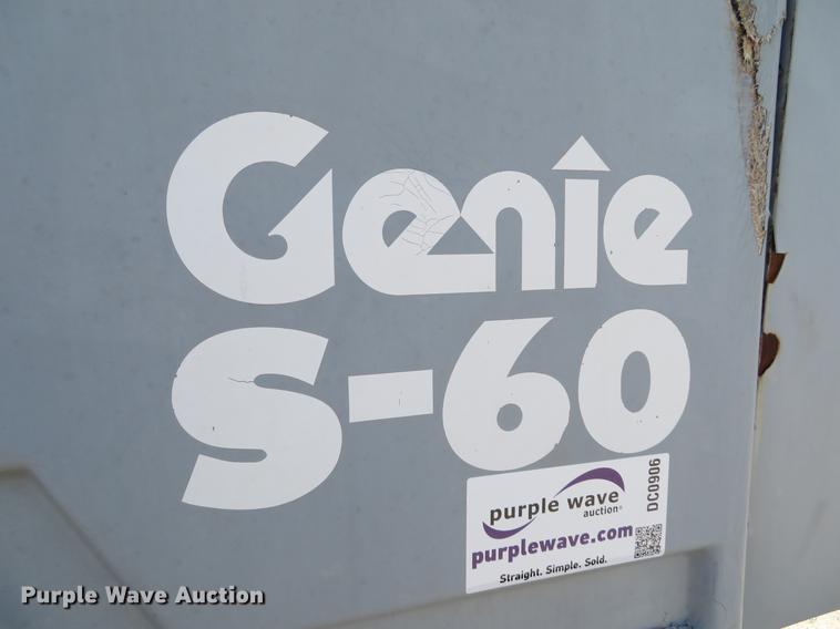 image for item DC0906 1996 Genie S60 boom lift