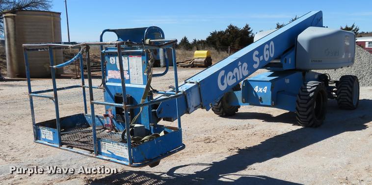 image for item DC0908 2005 Genie S60 boom lift